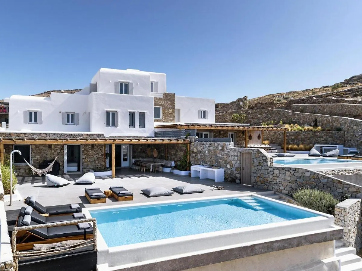 Dream View Villa, 2 Min Walk To The Beach, By Red Windmill Villas カラファティス