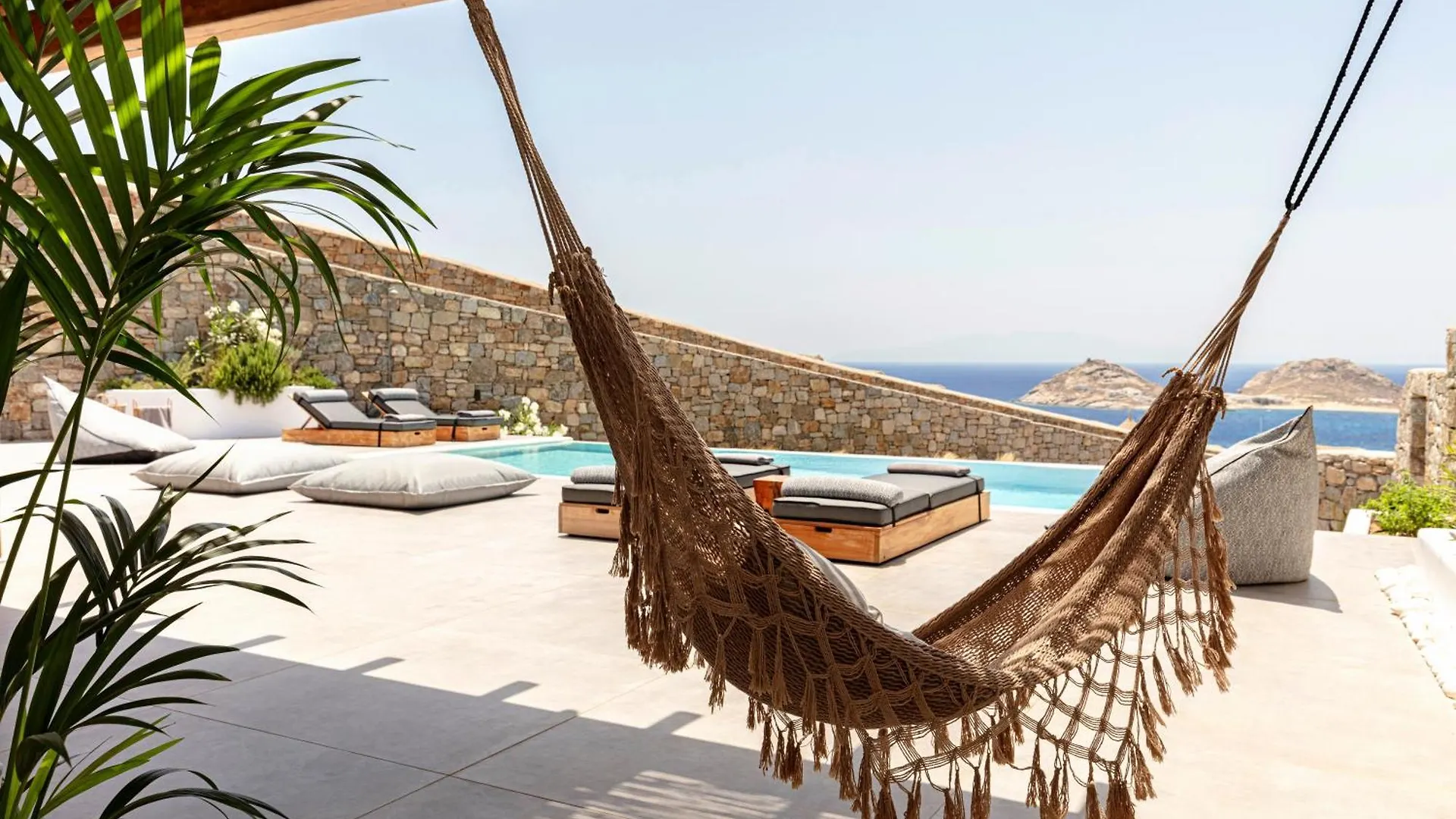 Dream View Villa, 2 Min Walk To The Beach, By Red Windmill Villas Kalafatis